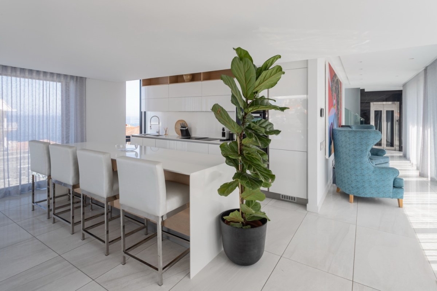 To Let 3 Bedroom Property for Rent in Bantry Bay Western Cape